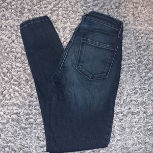 Arizona Jeans - Skinny Distressed Dark Wash